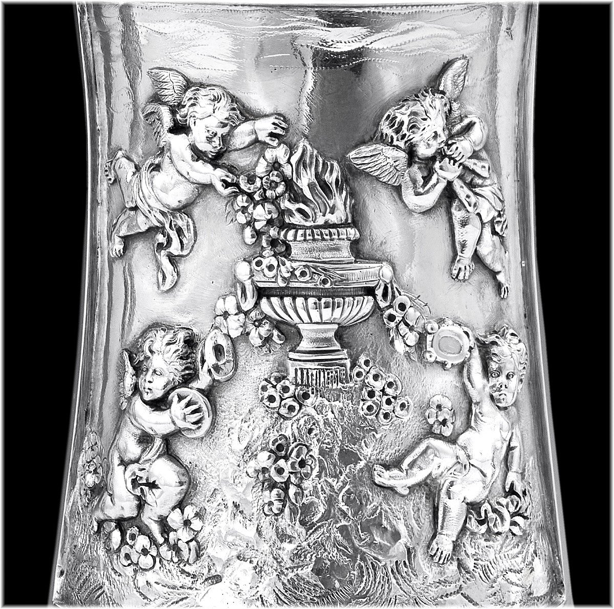 Edmond TETARD : Cafetière en Argent Massif Minerve - Putti Lions XIXème +1388 grammes-photo-3