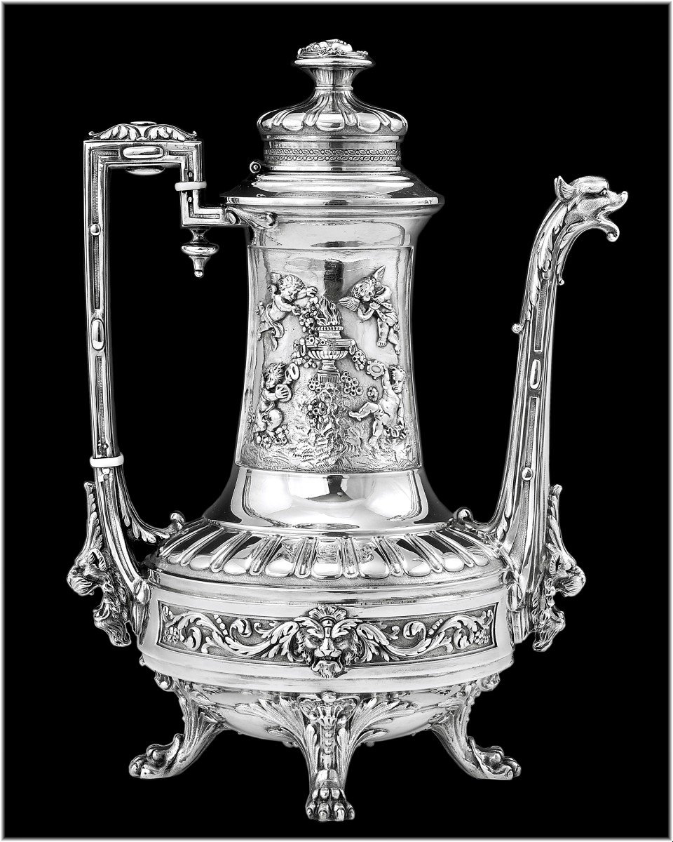 Edmond TETARD : Cafetière en Argent Massif Minerve - Putti Lions XIXème +1388 grammes