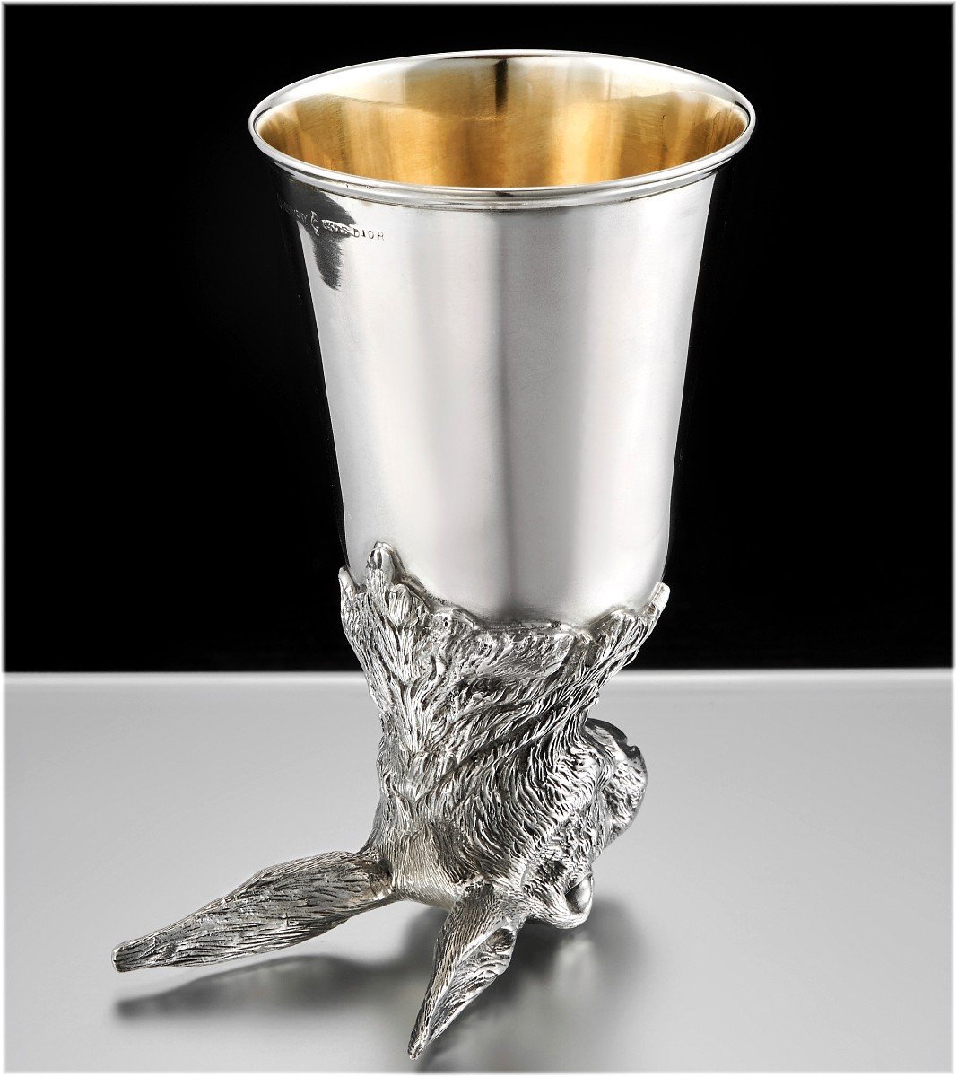 DIOR: Tasse / Coupe de Chasse en Argent Massif et Vermeil - Décor LIEVRE-photo-4