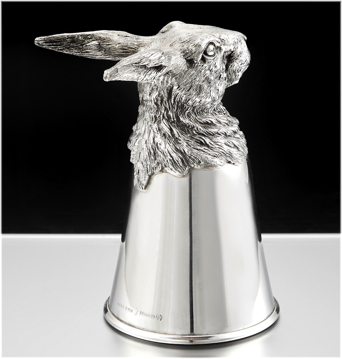 DIOR: Tasse / Coupe de Chasse en Argent Massif et Vermeil - Décor LIEVRE-photo-1