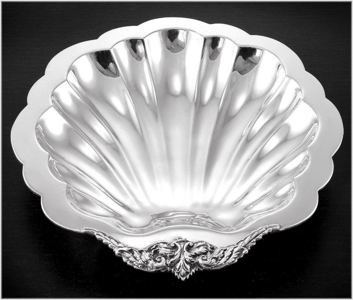 Hungarian Sterling Silver Scallop Shell Tripod Display Dish