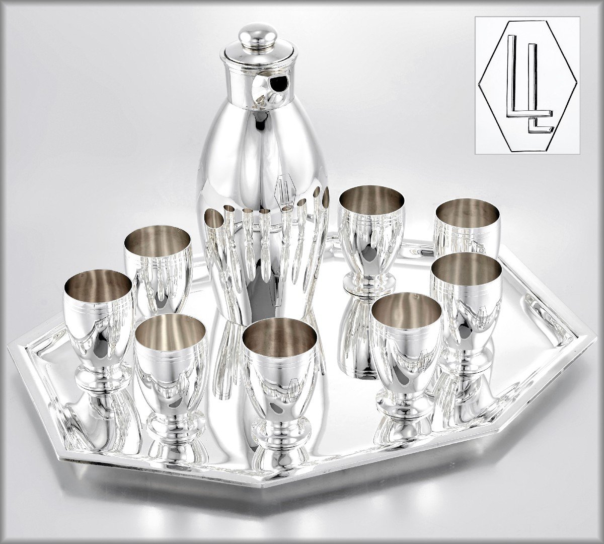 RAVINET D'ENFERT : Rare Service à Cocktail en Argent Massif Art Deco c.1930  - Shaker, Plateau, Verres