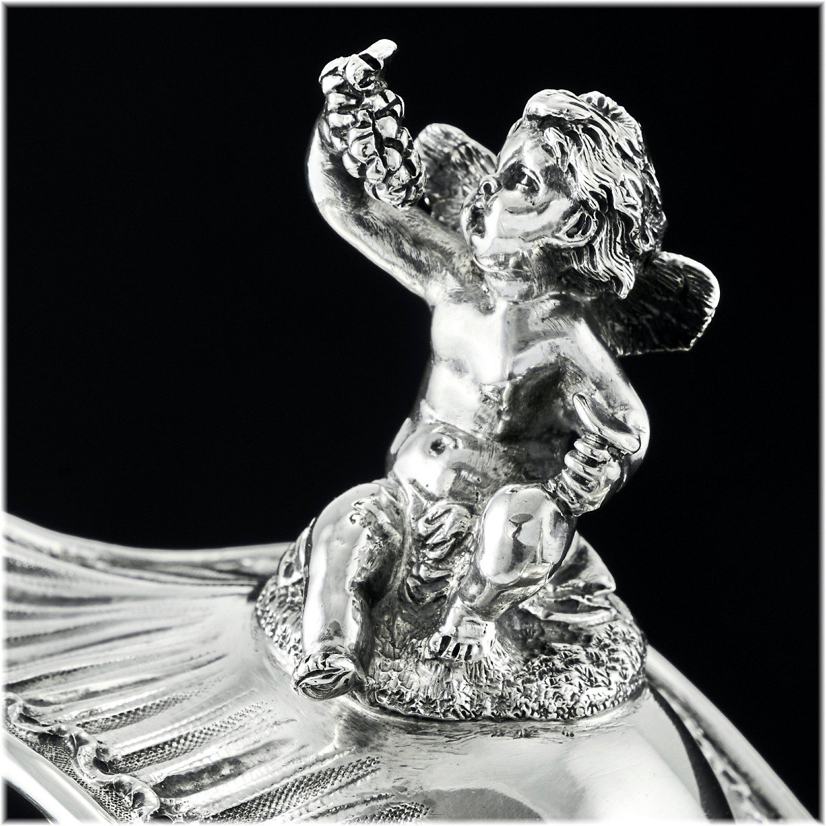 Léon LAPAR : Grande Aiguière en Argent massif et Cristal taillé  - PUTTI Mascaron-photo-2