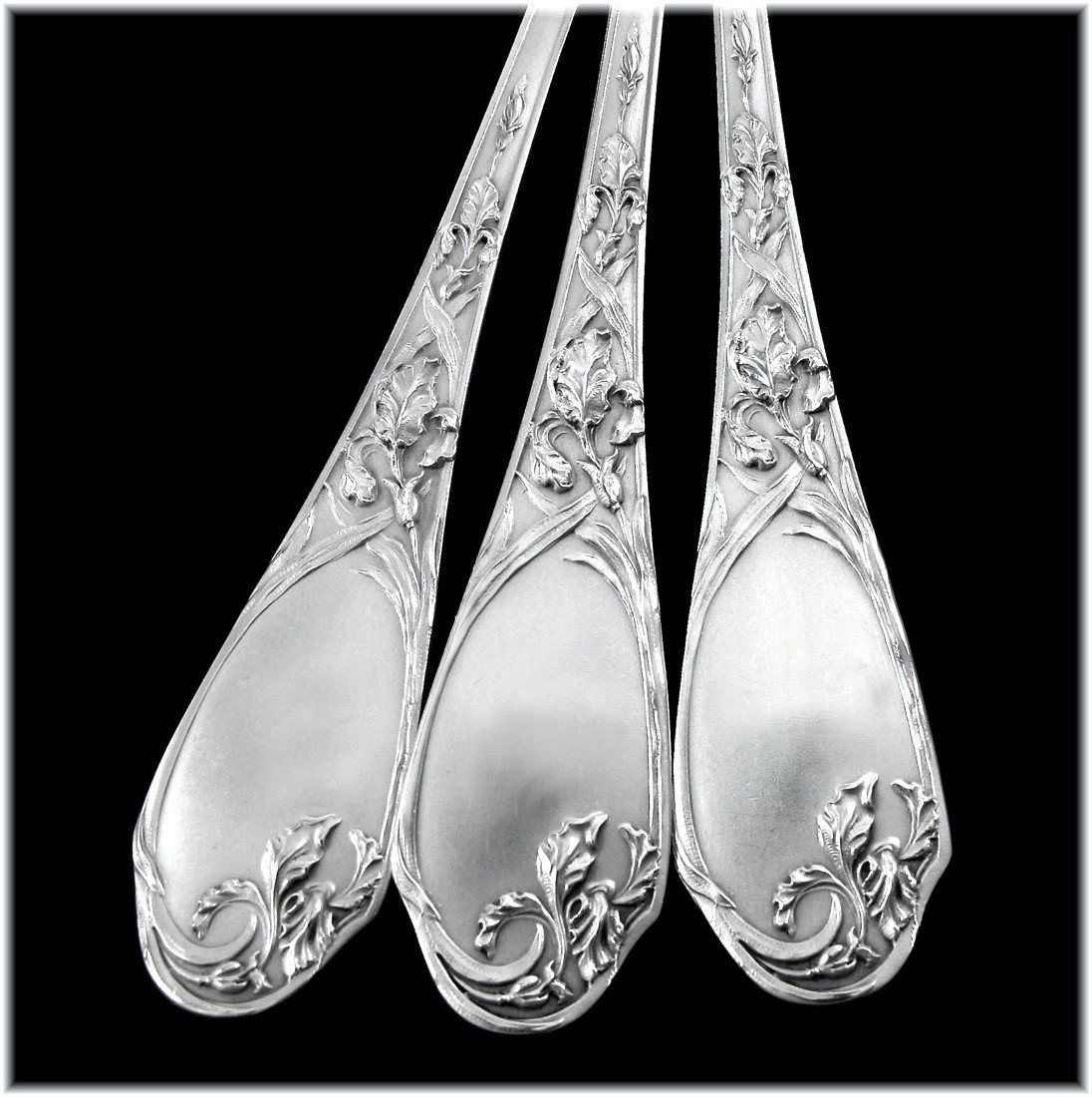 Emile Puiforcat : Rare Art Nouveau Flatware Set In Sterling Silver - Iris Pattern-photo-1