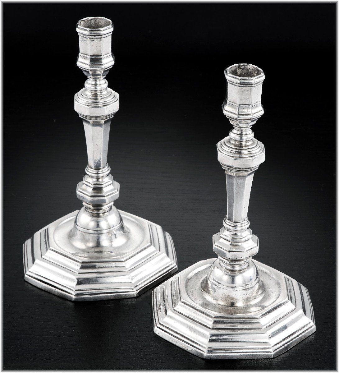 Nicolas Bedane : Rare Pair Of 18th Century French Solid Silver Candlesticks Angers 1732-photo-1