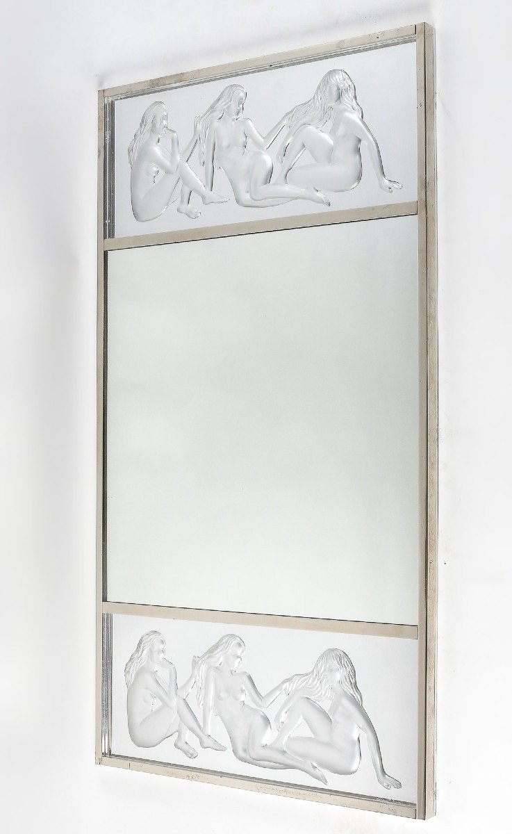 Miroirs Modèle "Les Causeuses" Grande Taille Et Petite Taille, Création De Marie Claude Lalique