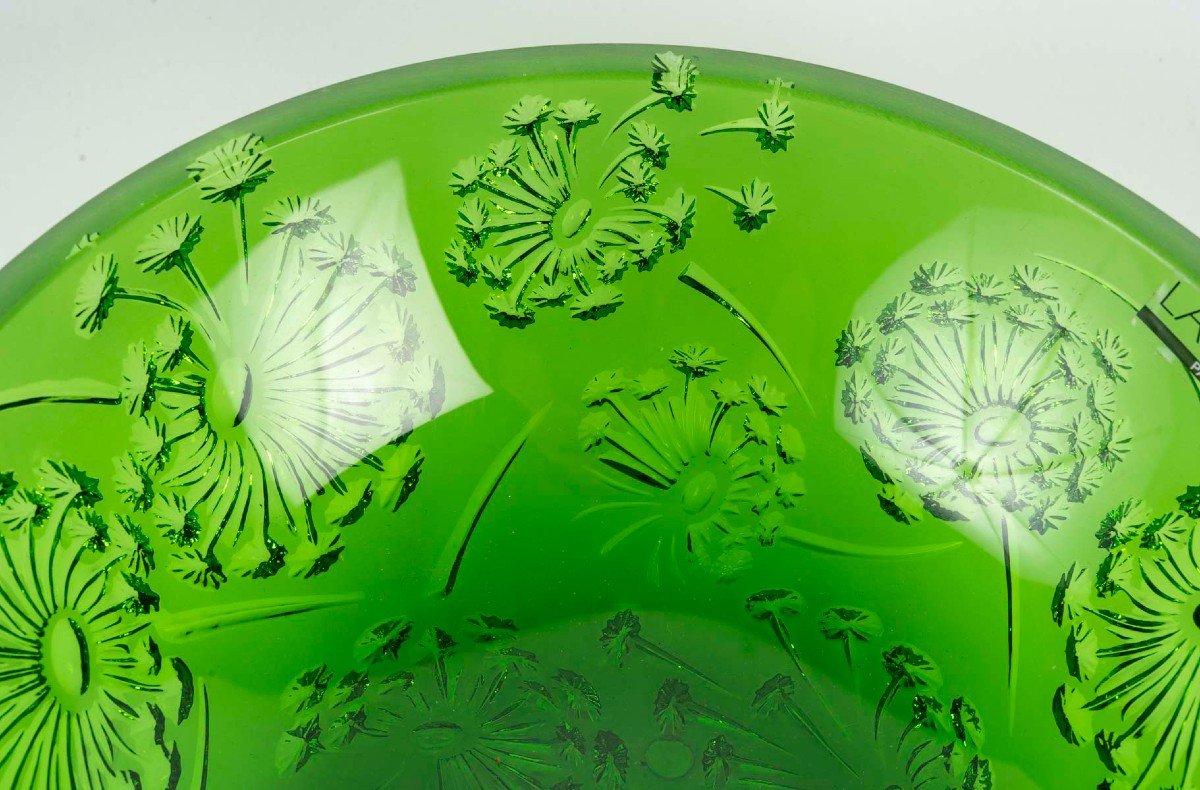 Maison Lalique France Green Bowl With Dandelion Flower Decor-photo-3