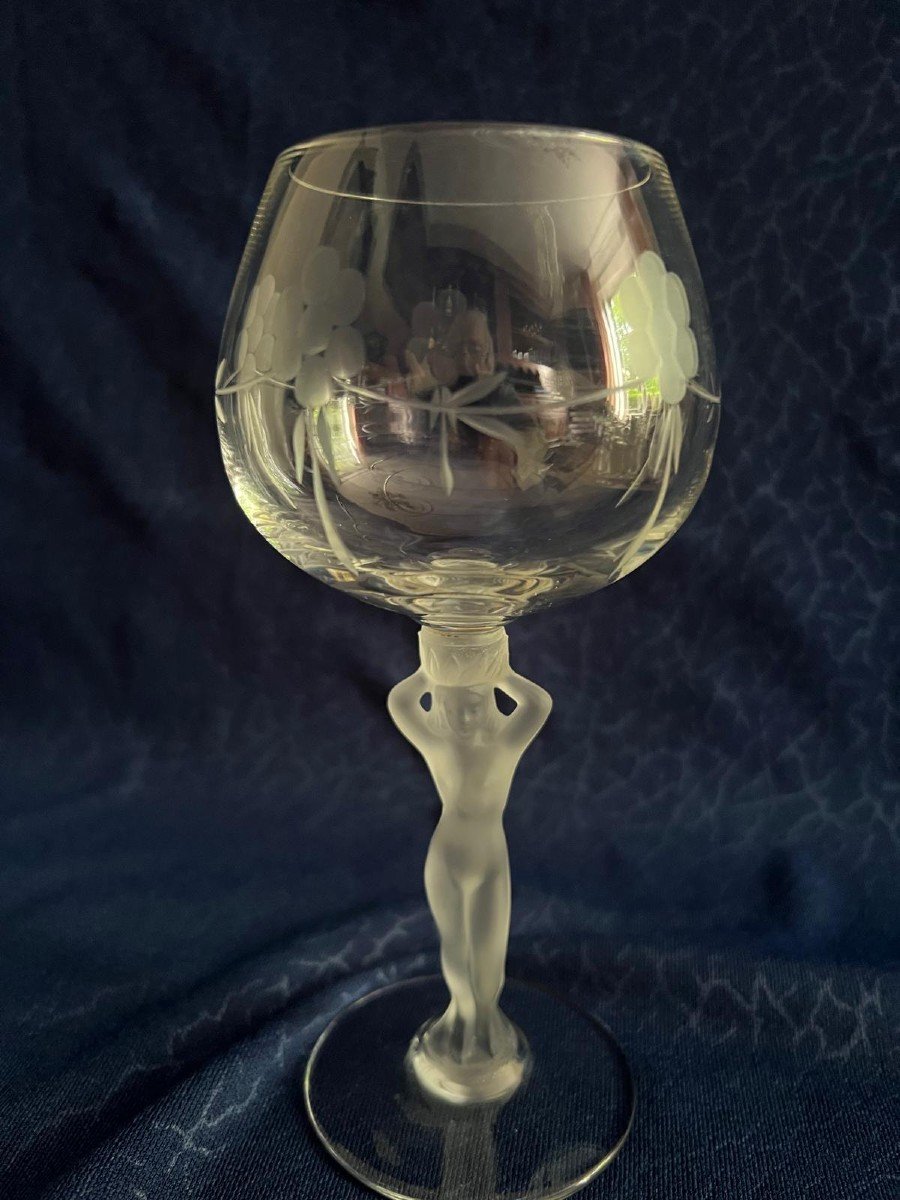 Champagne Glasses 6. Wine Glass 6. Grinded.1 Head To Head 2. Flute -photo-3