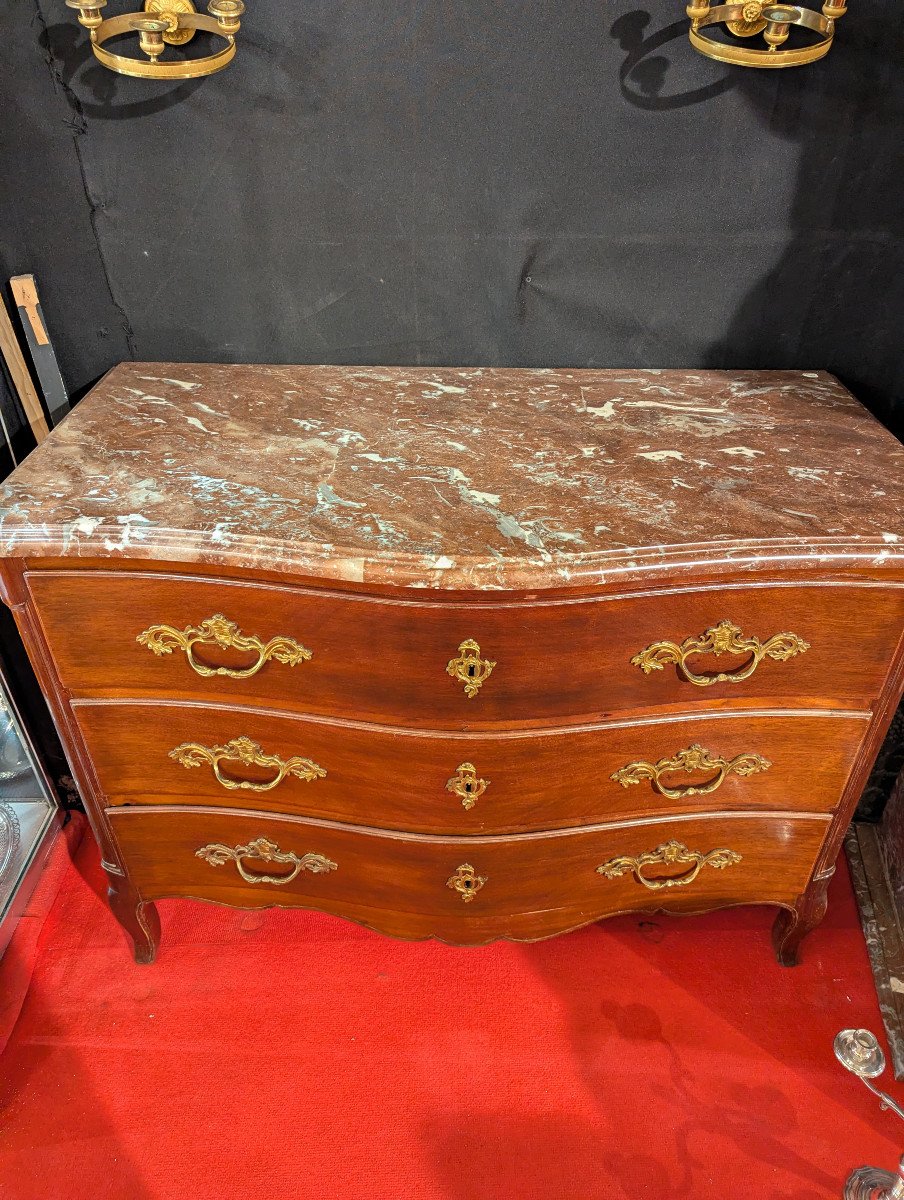 Commode Nantaise en Acajou d'époque Louis XV