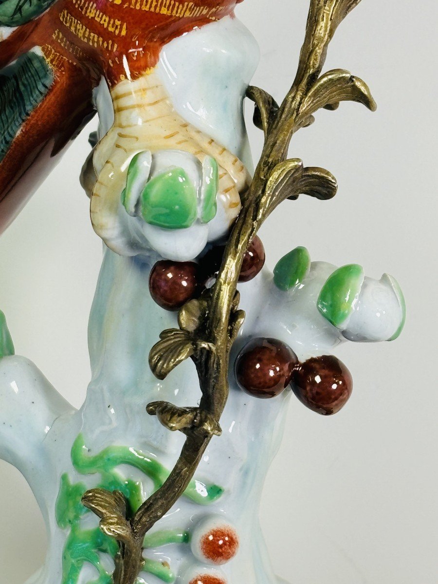 Pair Of Porcelain And Bronze Candlesticks Figuring Two Parrots, Wong Lee Manufacture-photo-3