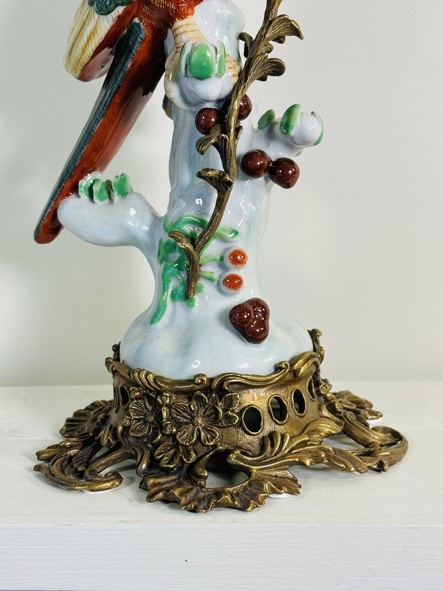 Pair Of Porcelain And Bronze Candlesticks Figuring Two Parrots, Wong Lee Manufacture-photo-4