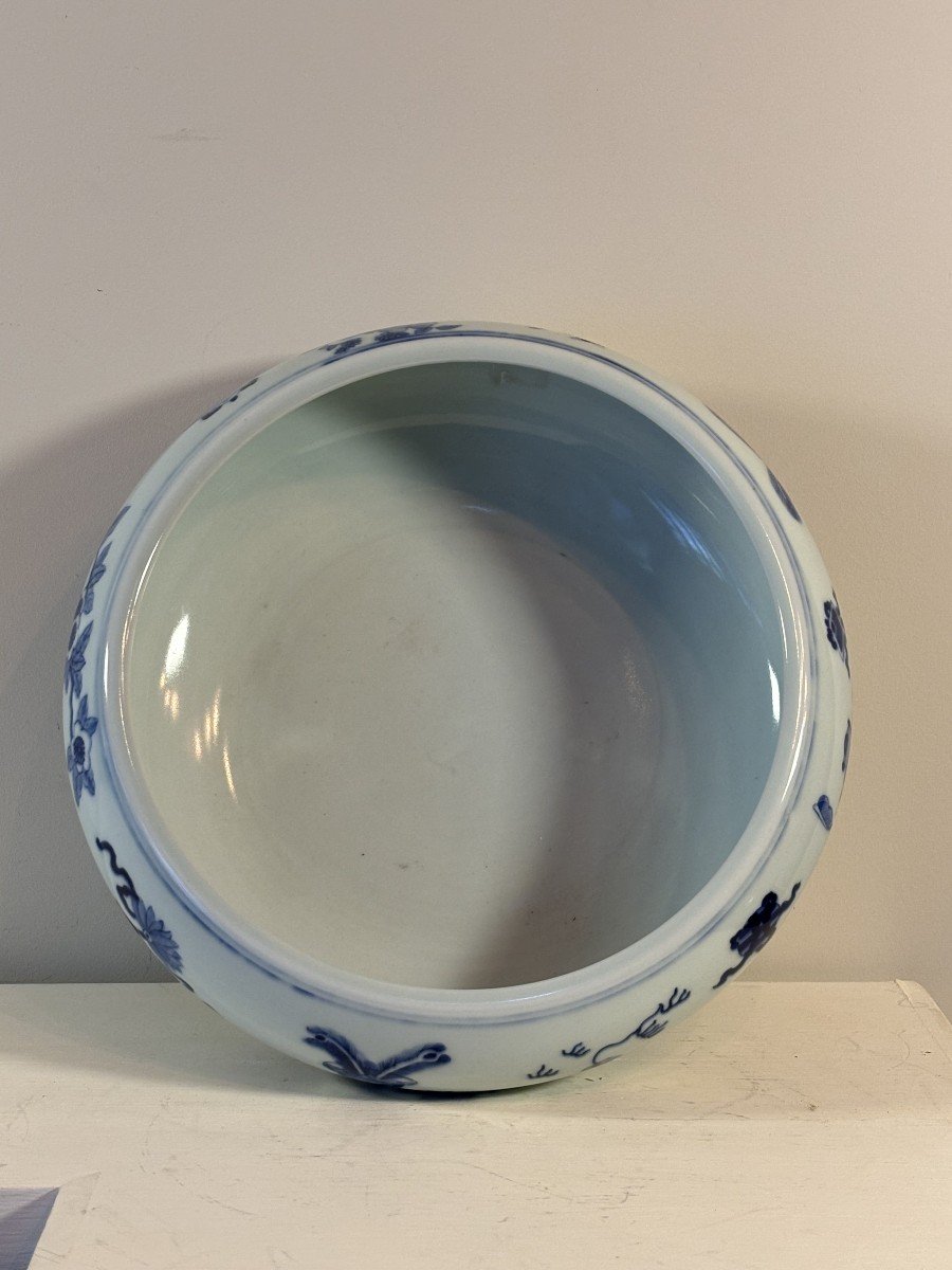 Blue And White Porcelain Perfume Burner, Circa 1900, China-photo-3