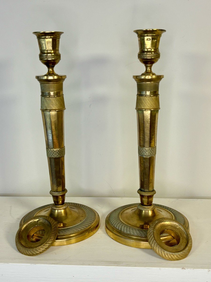 Pair Of Candlesticks With Quiver In Gilt Bronze, Circa 1800-1830