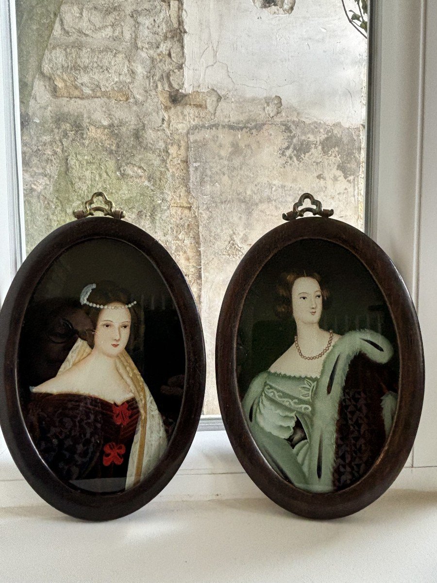 Paire De Fixé Sur Verre, Portraits d'élégantes, 20e Siècle