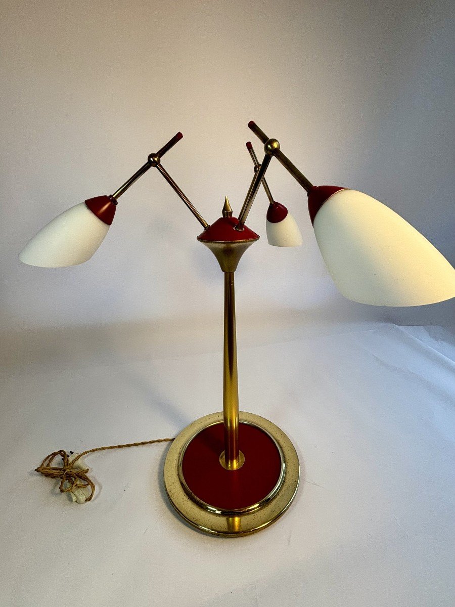 Lampe à  Poser à Trois Lumières en laiton doré et laquée rouge, Stilnovo, milieu 20e, Italie