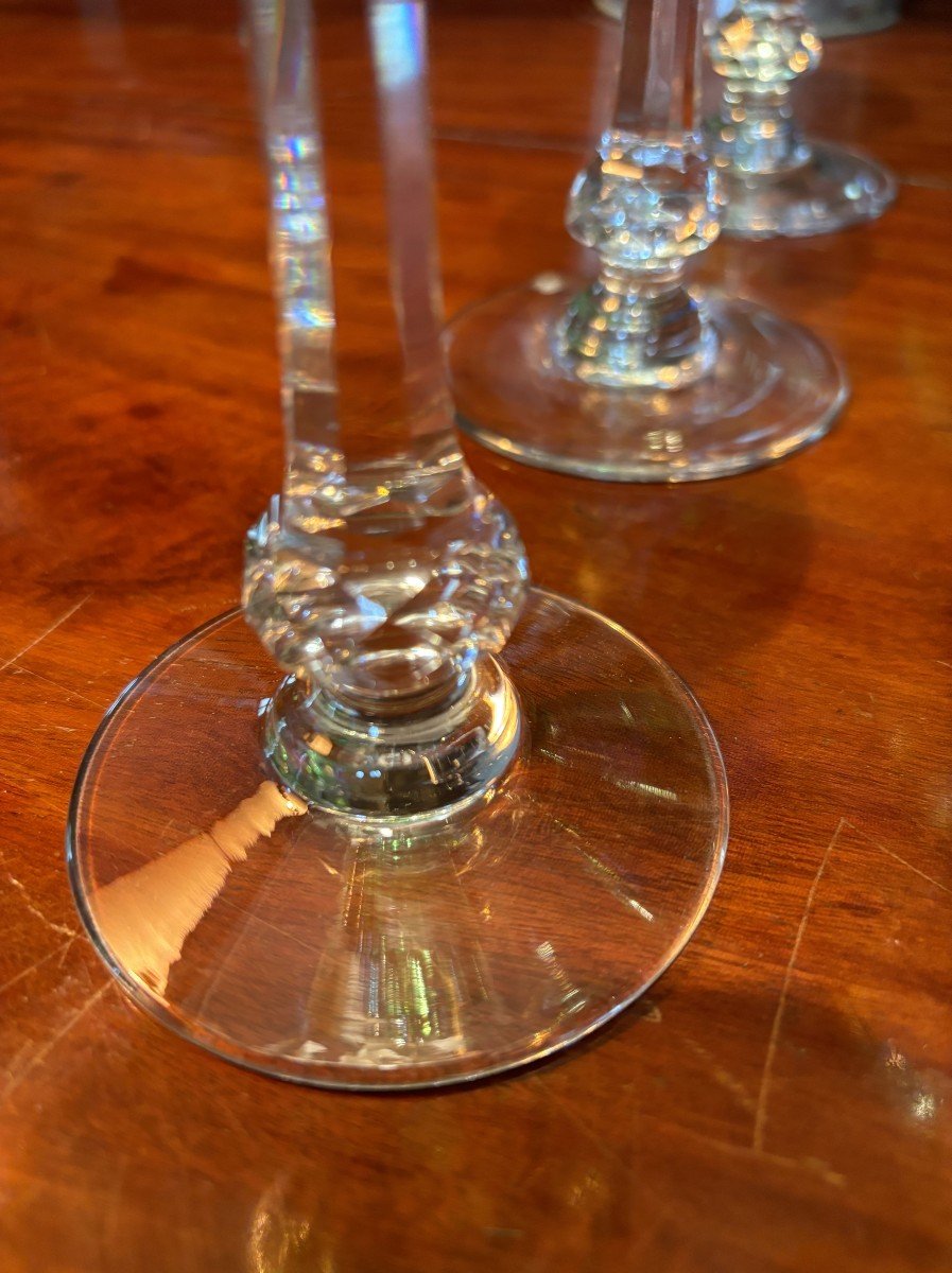 Cristallerie Saint Louis, Set Of Twelve Crystal Wine Glasses, Massenet Green Model-photo-4