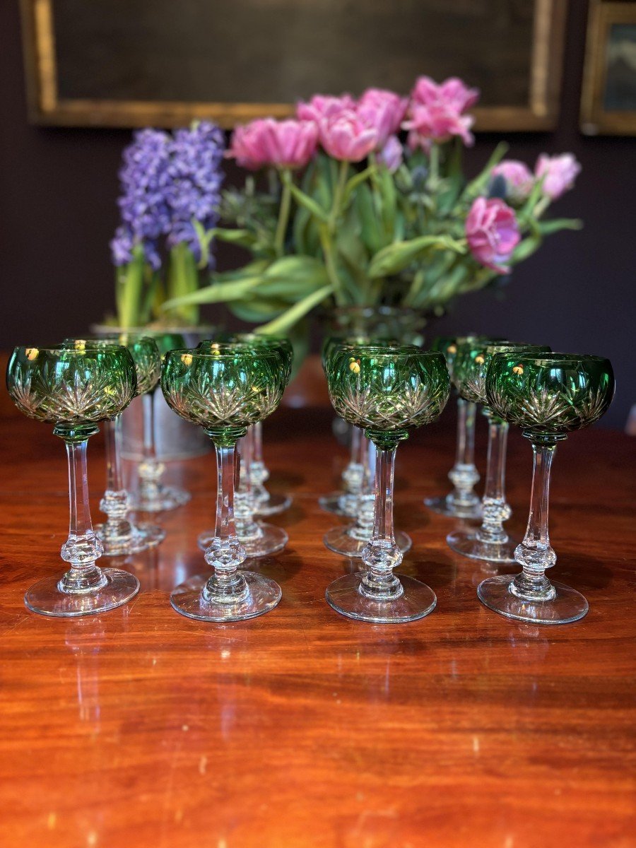 Cristallerie Saint Louis, Set Of Twelve Crystal Wine Glasses, Massenet Green Model-photo-5