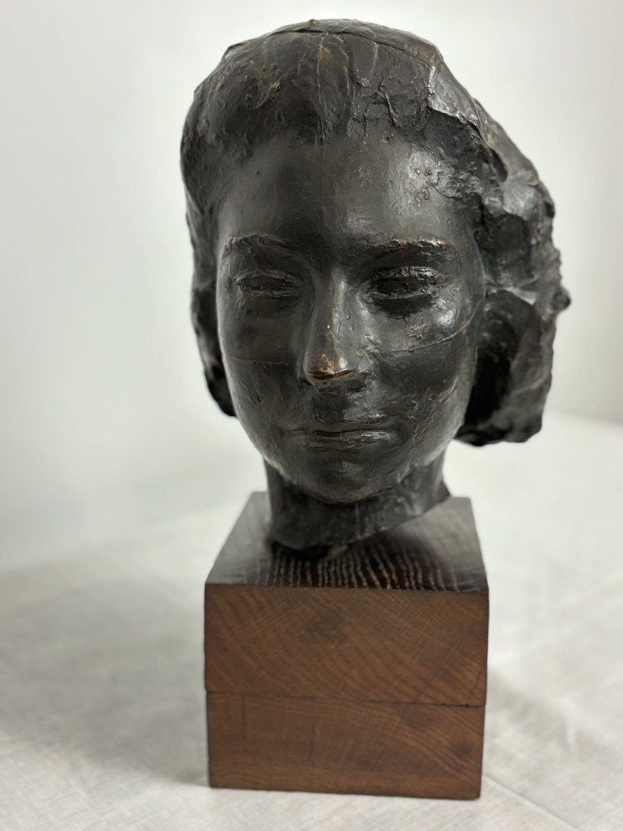 Buste en bronze Tête De Femme Sur Socle En Bois, Patine Brune.-photo-2