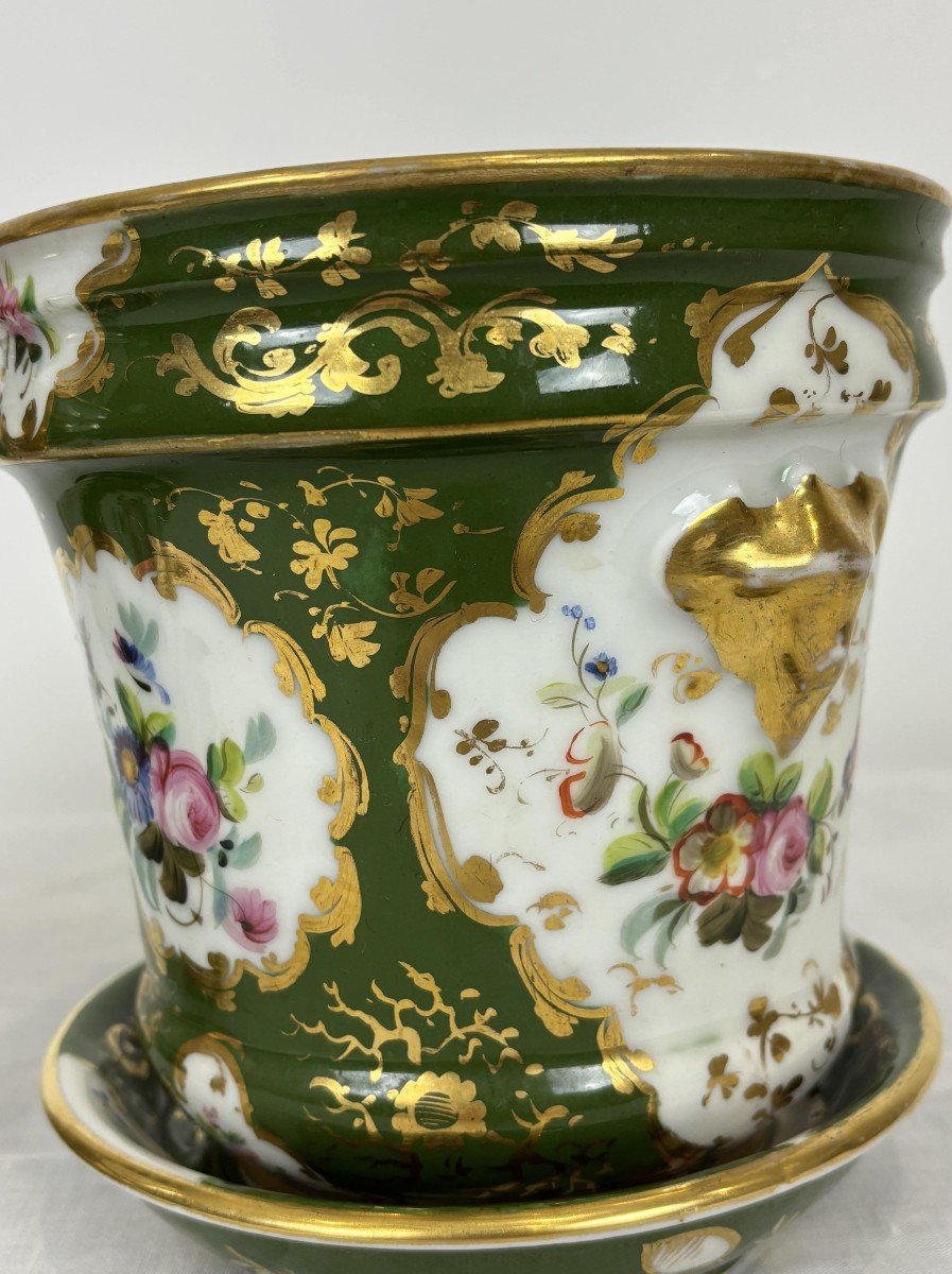 Pair Of Paris Porcelain Planters With Green Ground And Floral And Gold Motifs, 19th Century-photo-7