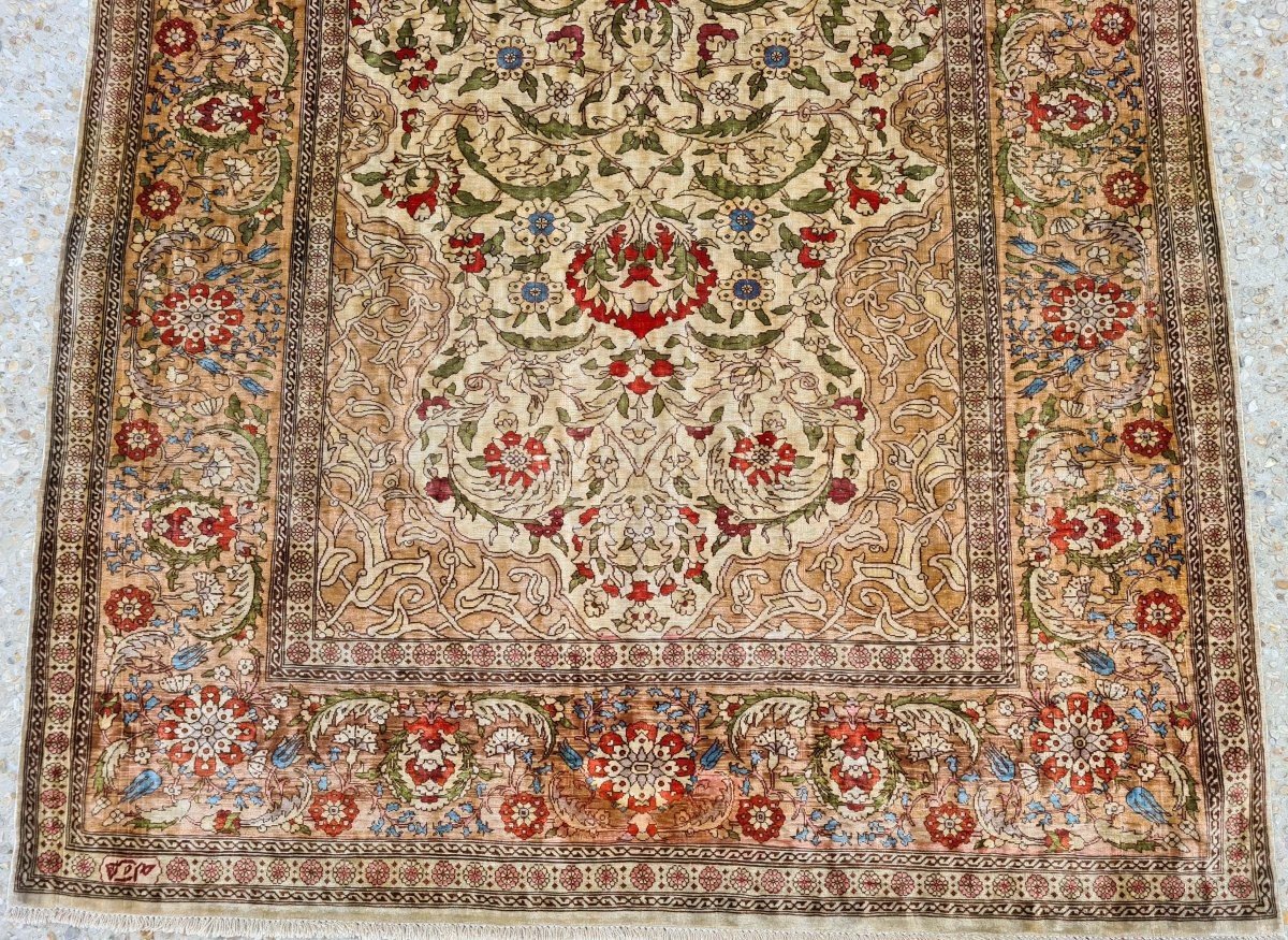 Hereke Carpet Made In Silk, Turkey, Year 1950.-photo-5