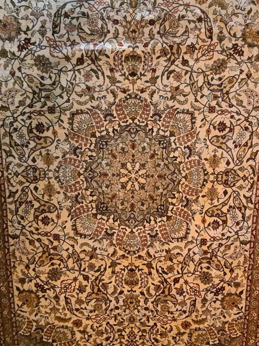 Exceptional Hereke Silk Rug, Signed, Türkiye -photo-2