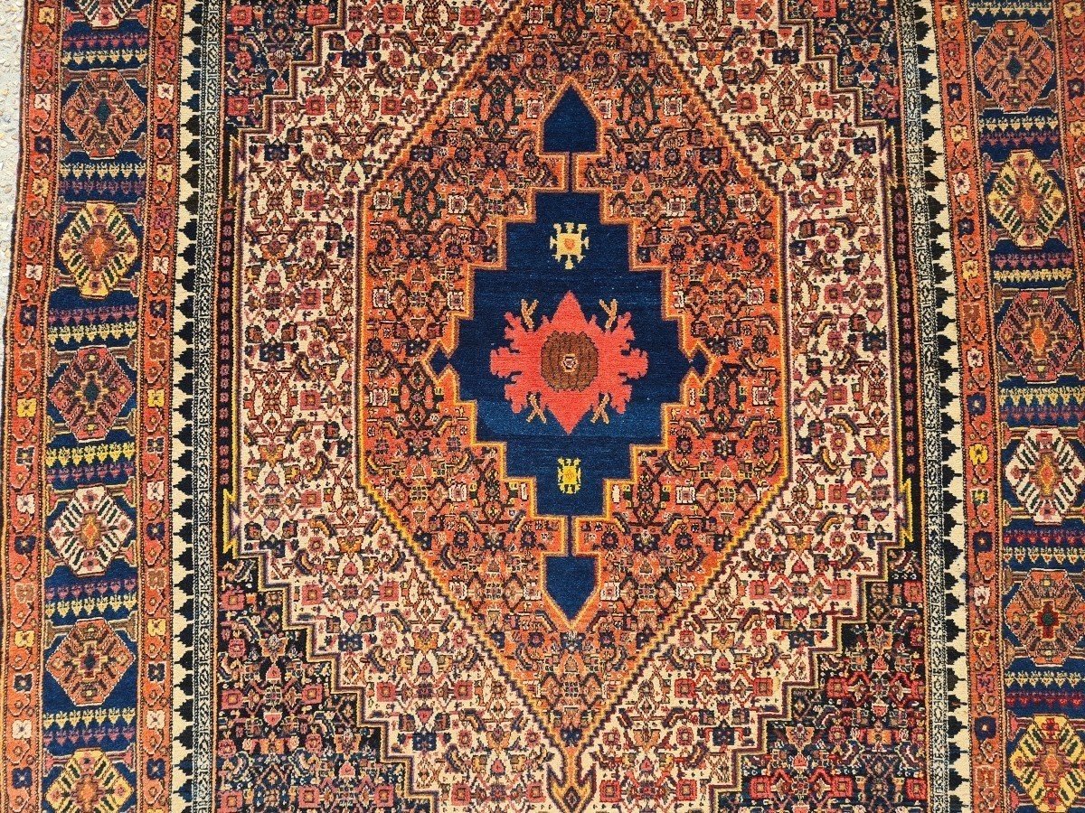 Senneh Carpet Made Of Wool, Iran. -photo-2