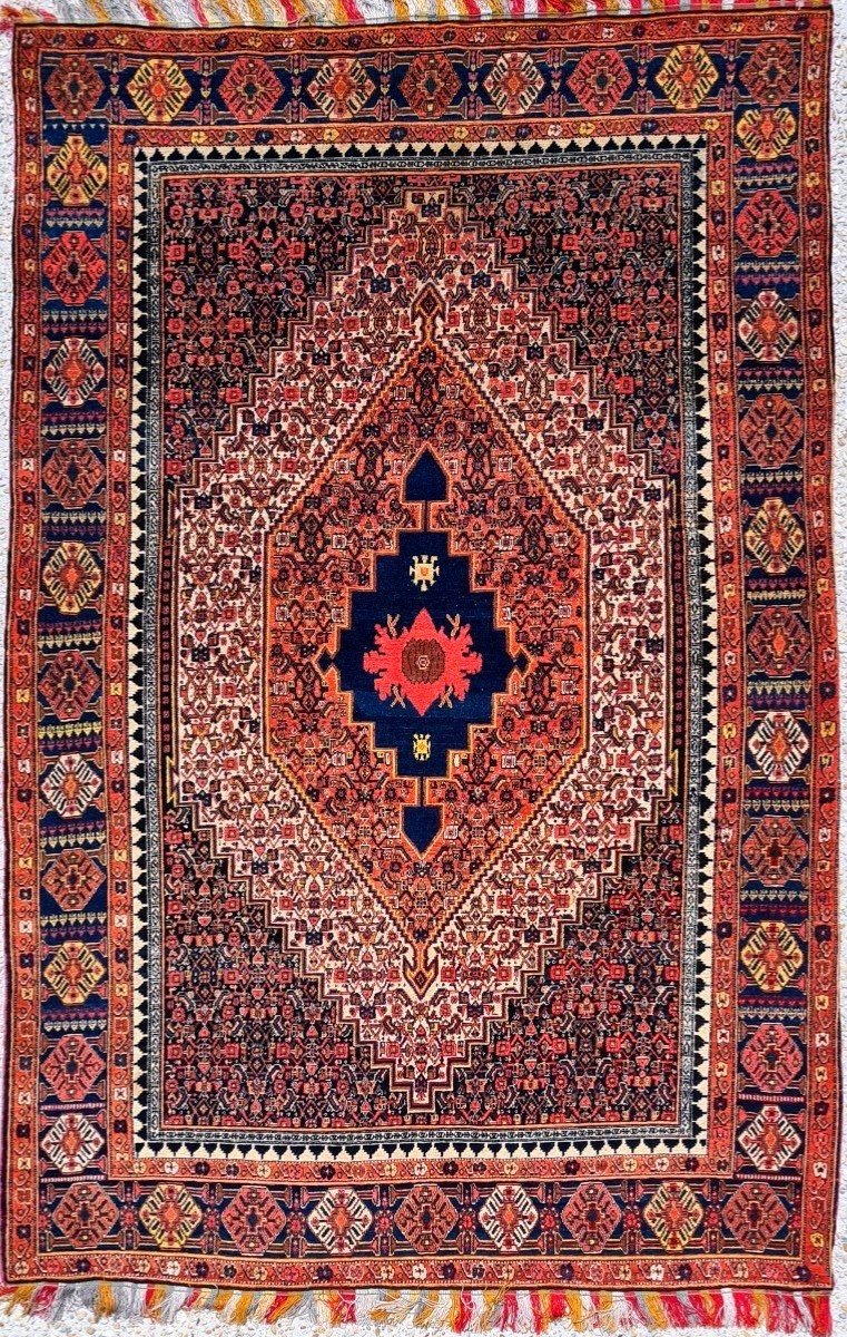 Senneh Carpet Made Of Wool, Iran. 