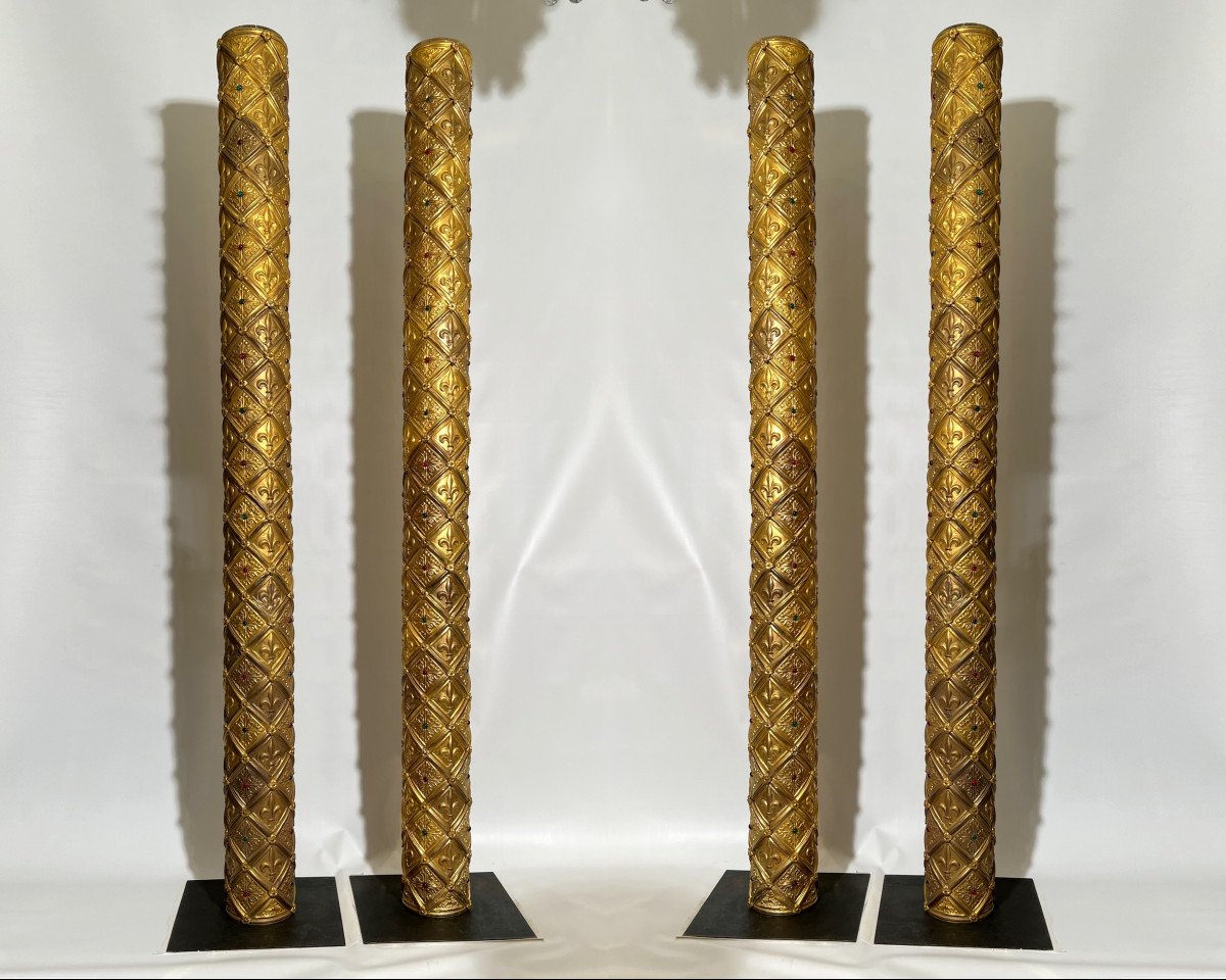 Quatre Colonnes Ornementales, France, Vers 1850