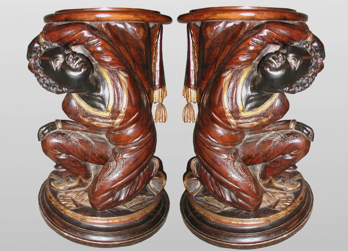 Pair Of Nubian Plant Holders Or Stools XIXth Century In Carved Wood