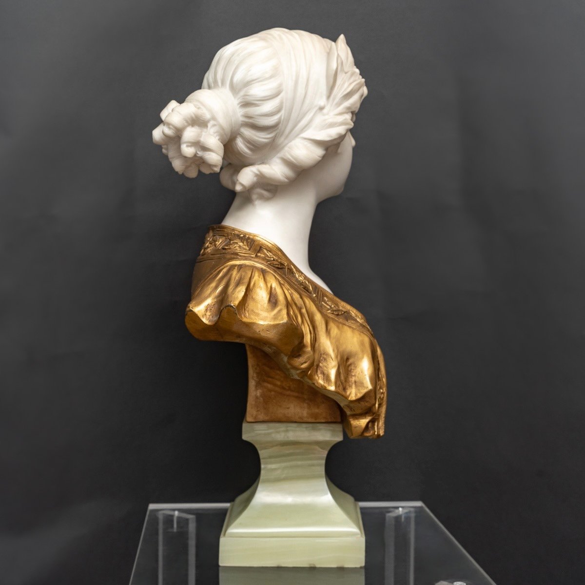 Sculpture - Bust "young Woman With Laurel Crown" , Gustave Van Vaerenbergh (1873-1927)-photo-1