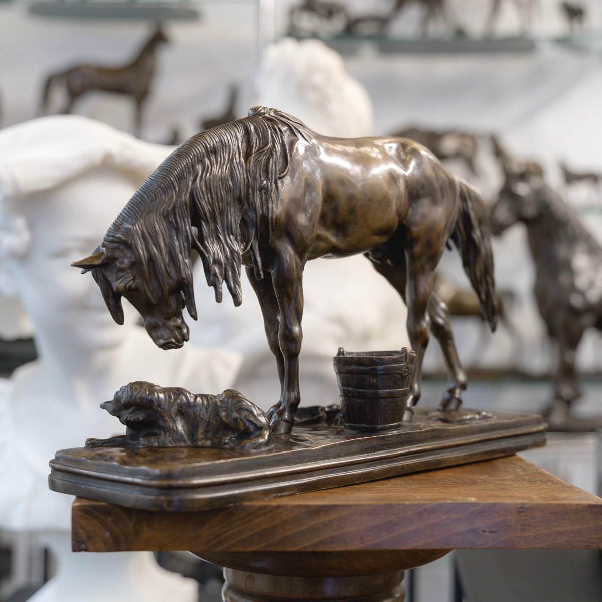 Sculpture - Horse And Dog In The Stable ,  Henri - Alfred Jacquemart (1824-1896) - Bronze-photo-1