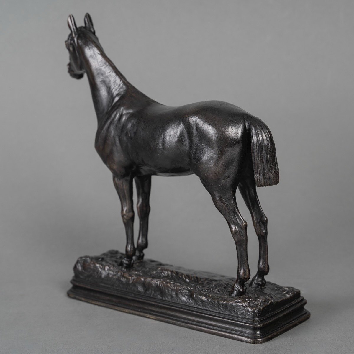 Sculpture - Le Cheval Niger , Alfred Dubucand (1828 - 1894) - Bronze -photo-3