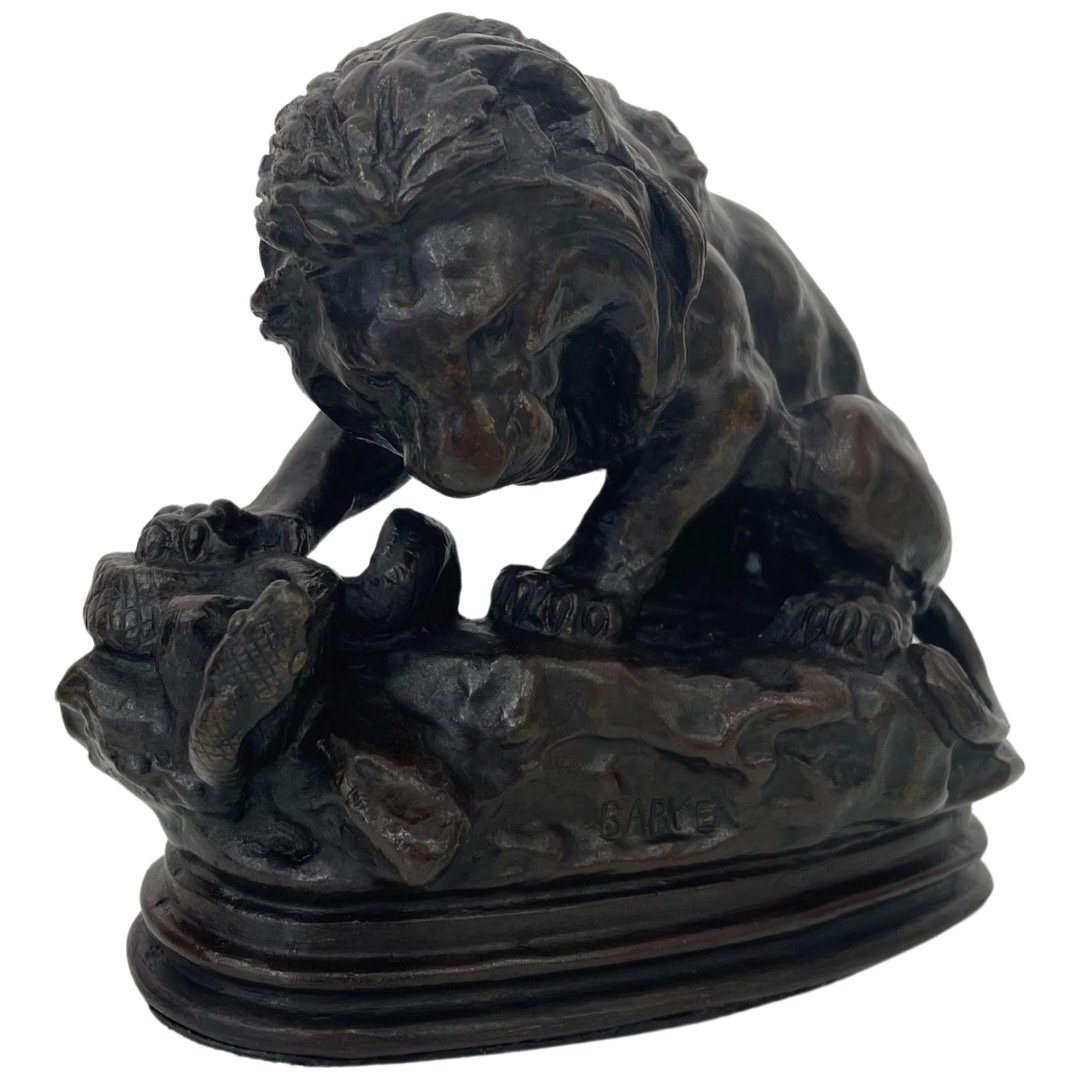 Sculpture - Lion With Snake N° 2 , Antoine - Louis Barye (1795 - 1875) - Bronze-photo-3