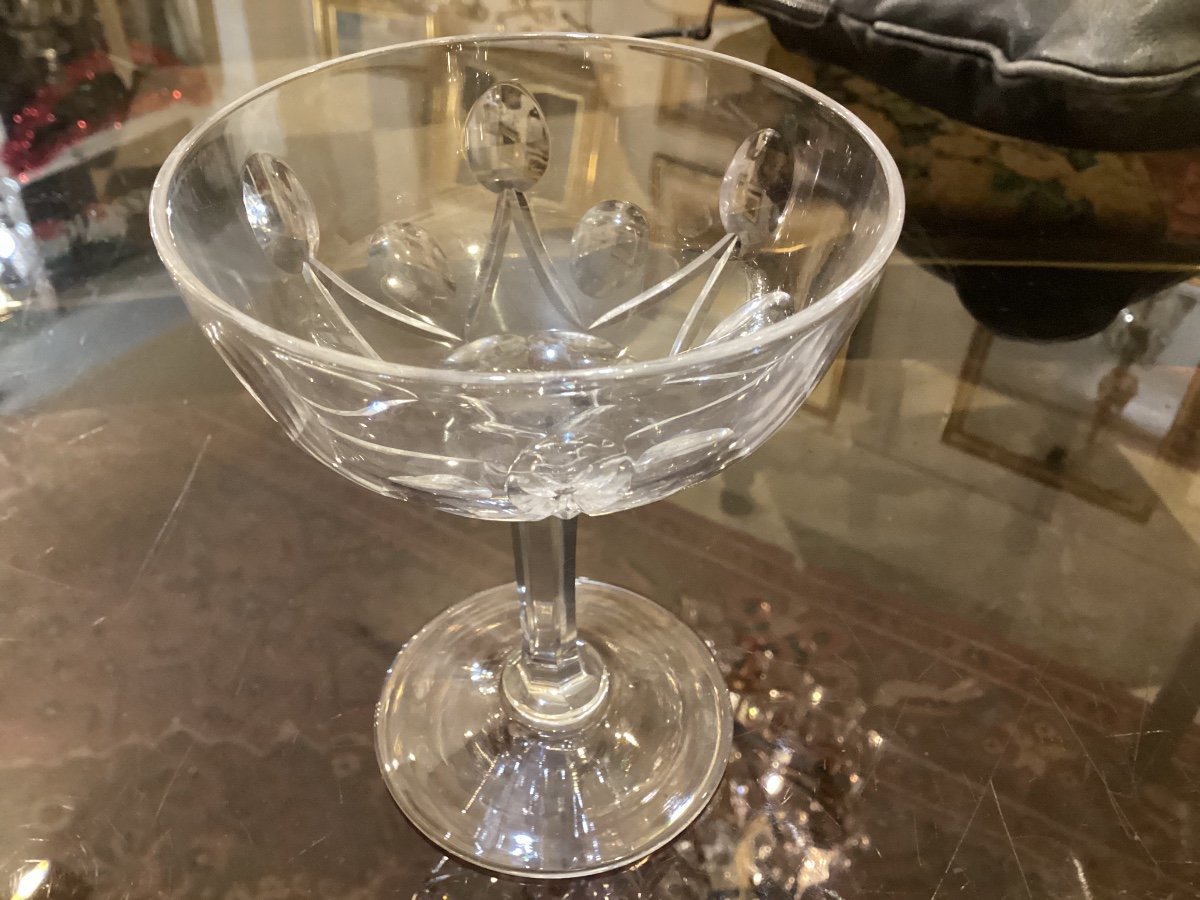 Saint Louis 5 Coupes Champagne Glasses-photo-1