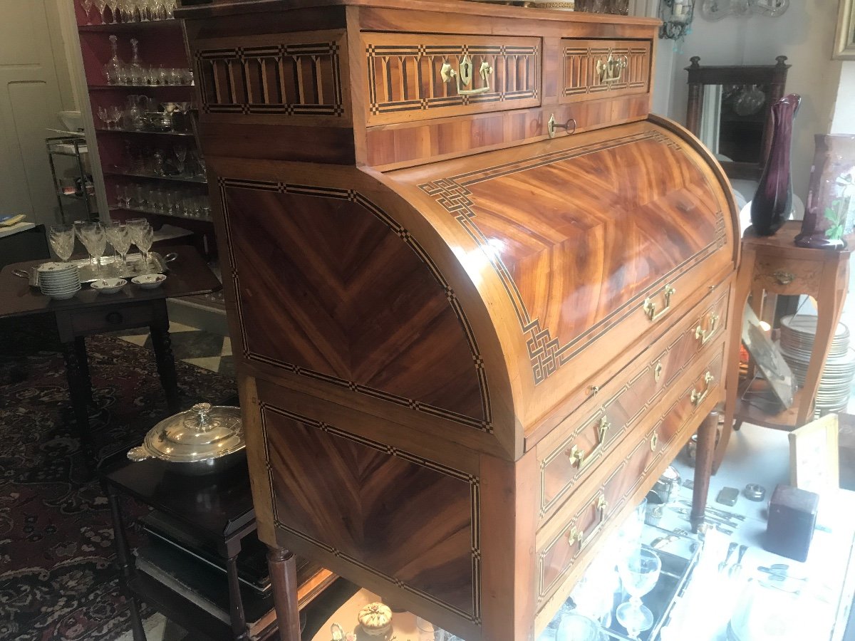 Bureau commode cylindre e marqueterie d’epoque XVIII eme de style Louis XVI