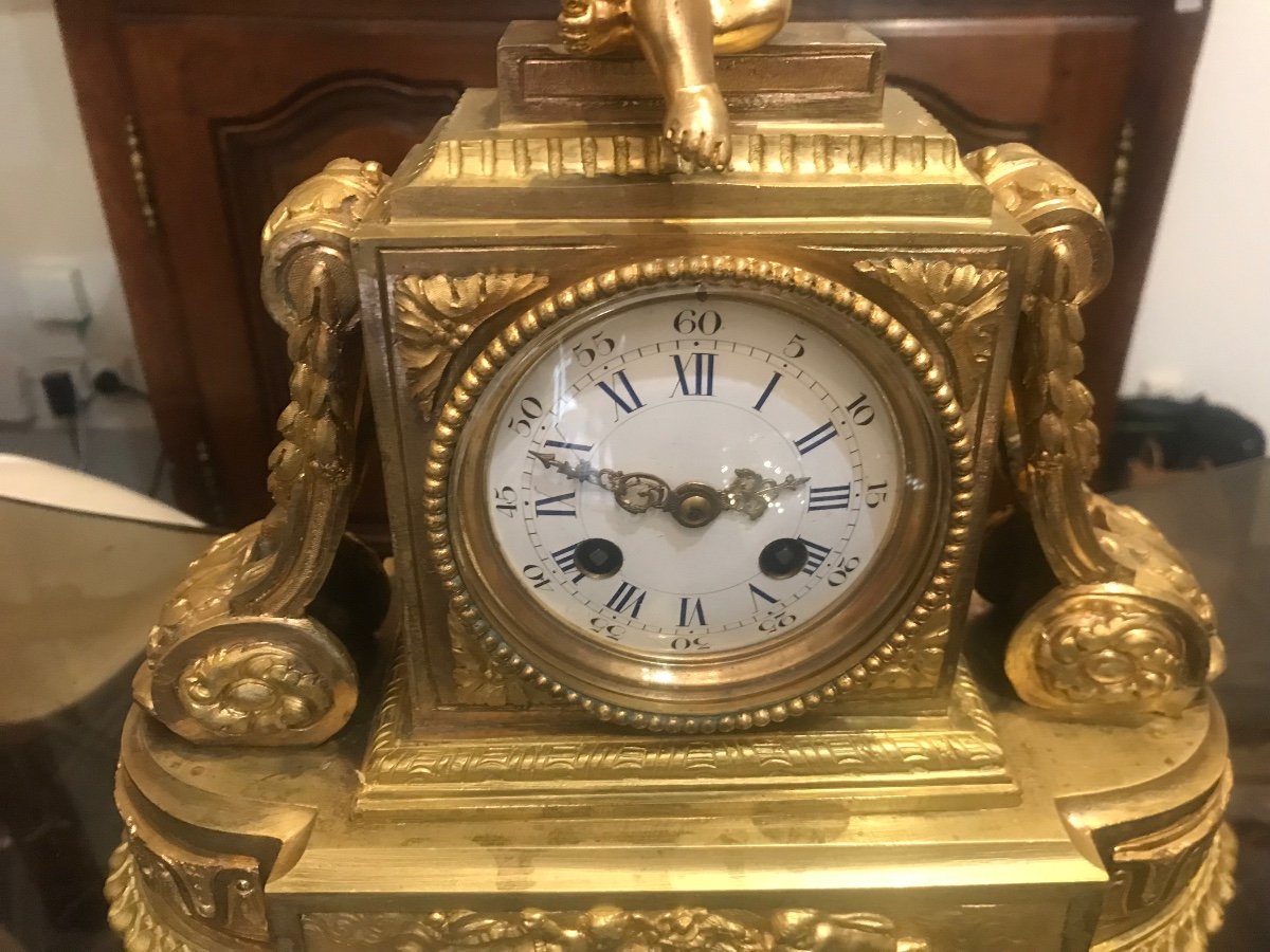 Restoration Clock In Gilt Bronze Topped With A « putti » Playing The Flute-photo-3