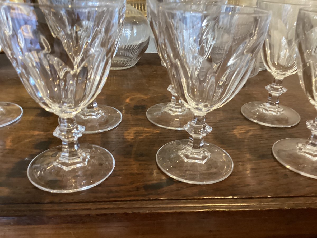 Set Of 8 Crystal Glasses Similar To Harcourt Glasses But With A Slight Difference -photo-3