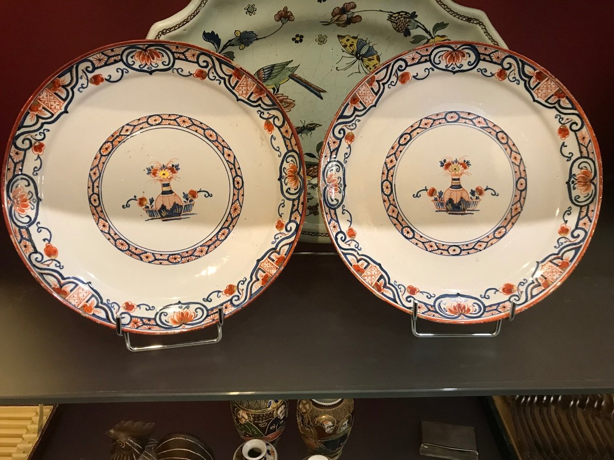 Pair Of 18th Century Delft Earthenware Plates-photo-5