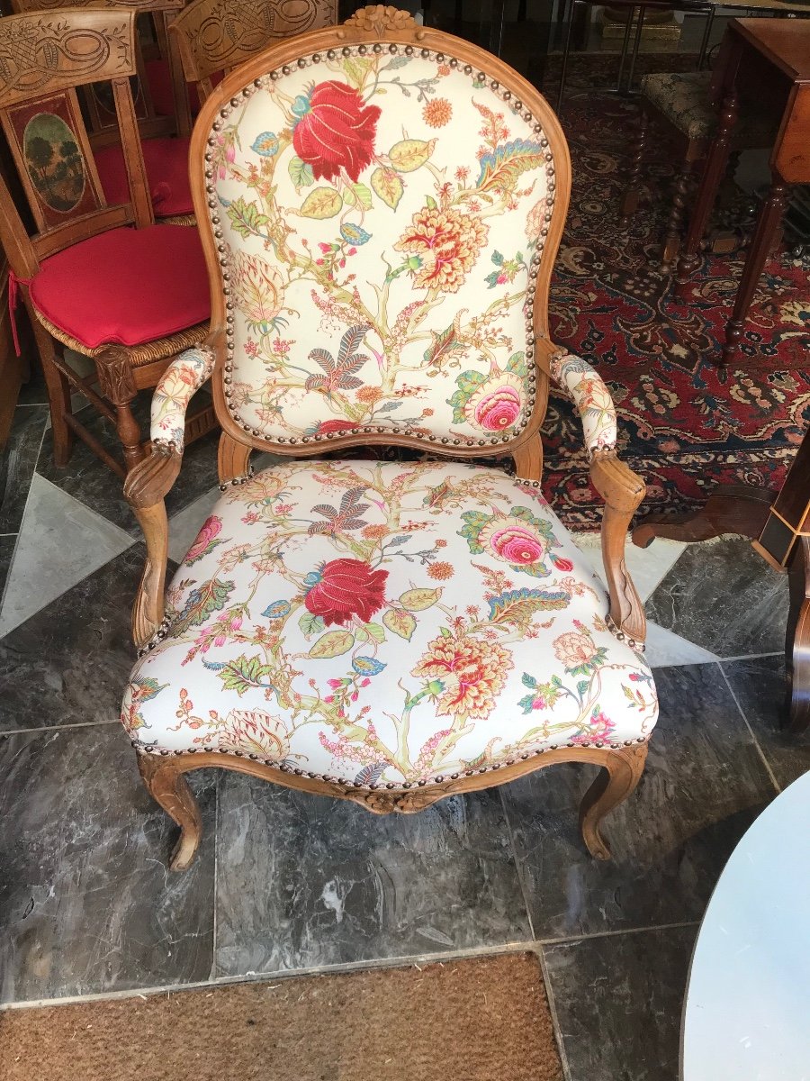 Pair Of Large 18th Century “à La Reine” Armchairs-photo-8