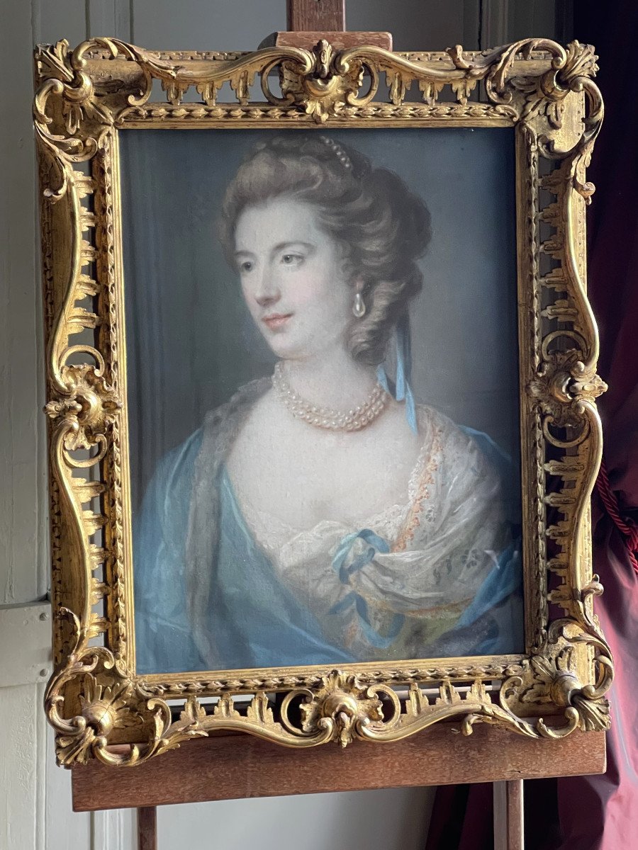  Francis Cotes (1726 - 1770) - Portrait d'Une Dame De Qualité