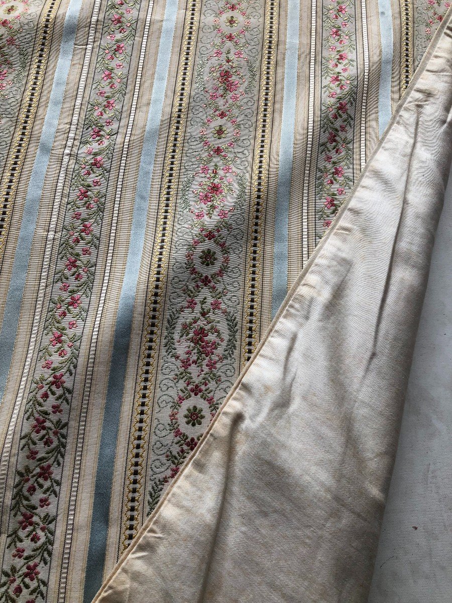 Fabric Pair Of Louis XVI Style Silk Curtains-photo-2