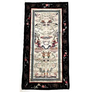 Textile Embroidery China XIXth Century Asia Temple Character