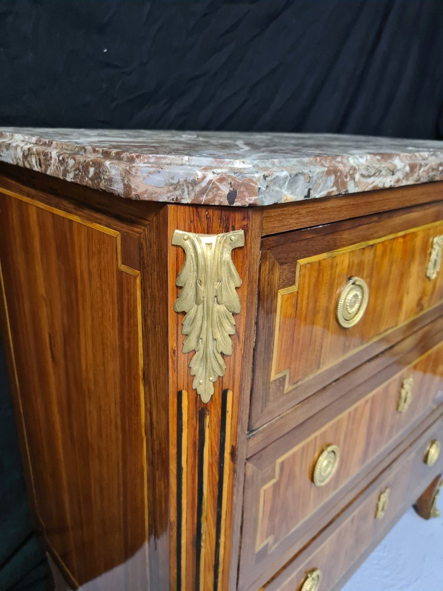 Commode époque Transition Estampillée Etienne Avril (reçu Maitre En Novembre 1774) -photo-2