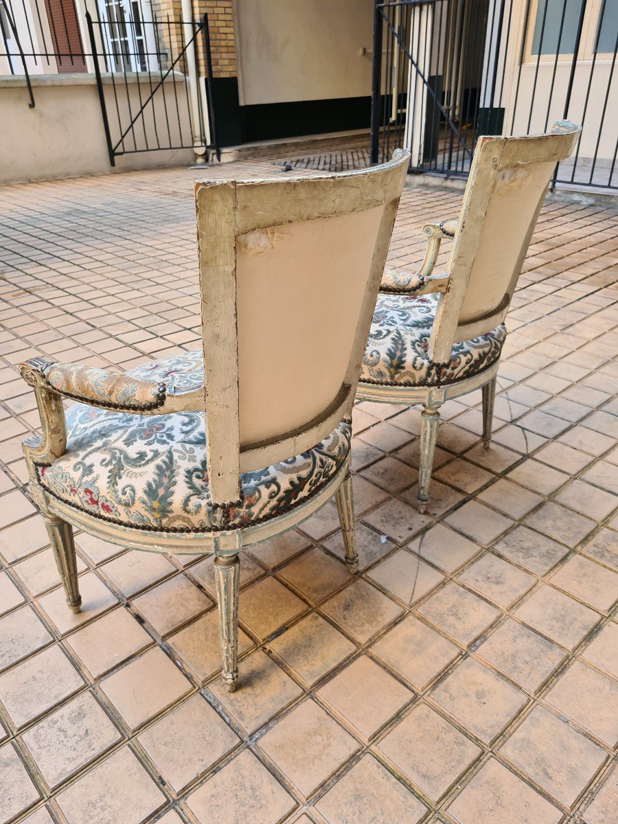 Paire De Fauteuils Cabriolets à Dossier Tuile , époque Louis XVI , En Bois Laqué , Vers 1790. -photo-1