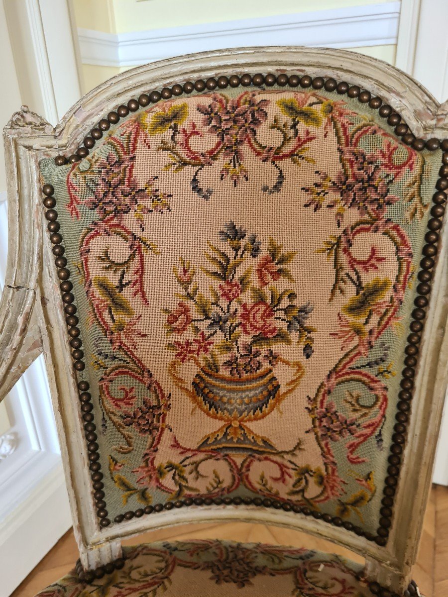 Paire De Fauteuils époque Louis XVI.-photo-2