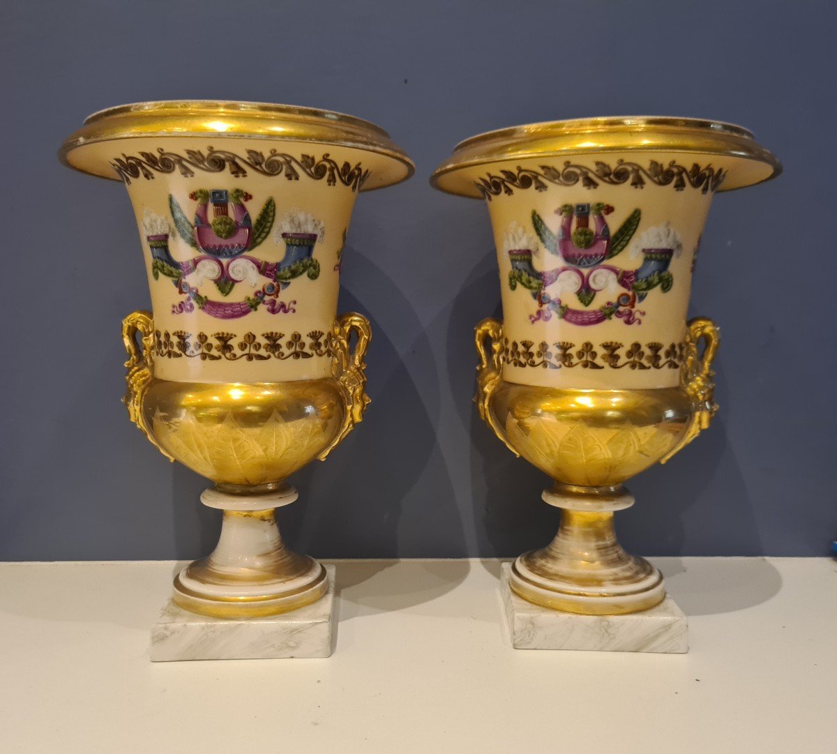 Paire De Vases Médicis En Porcelaine - 1er Tiers Du XIXème -photo-2