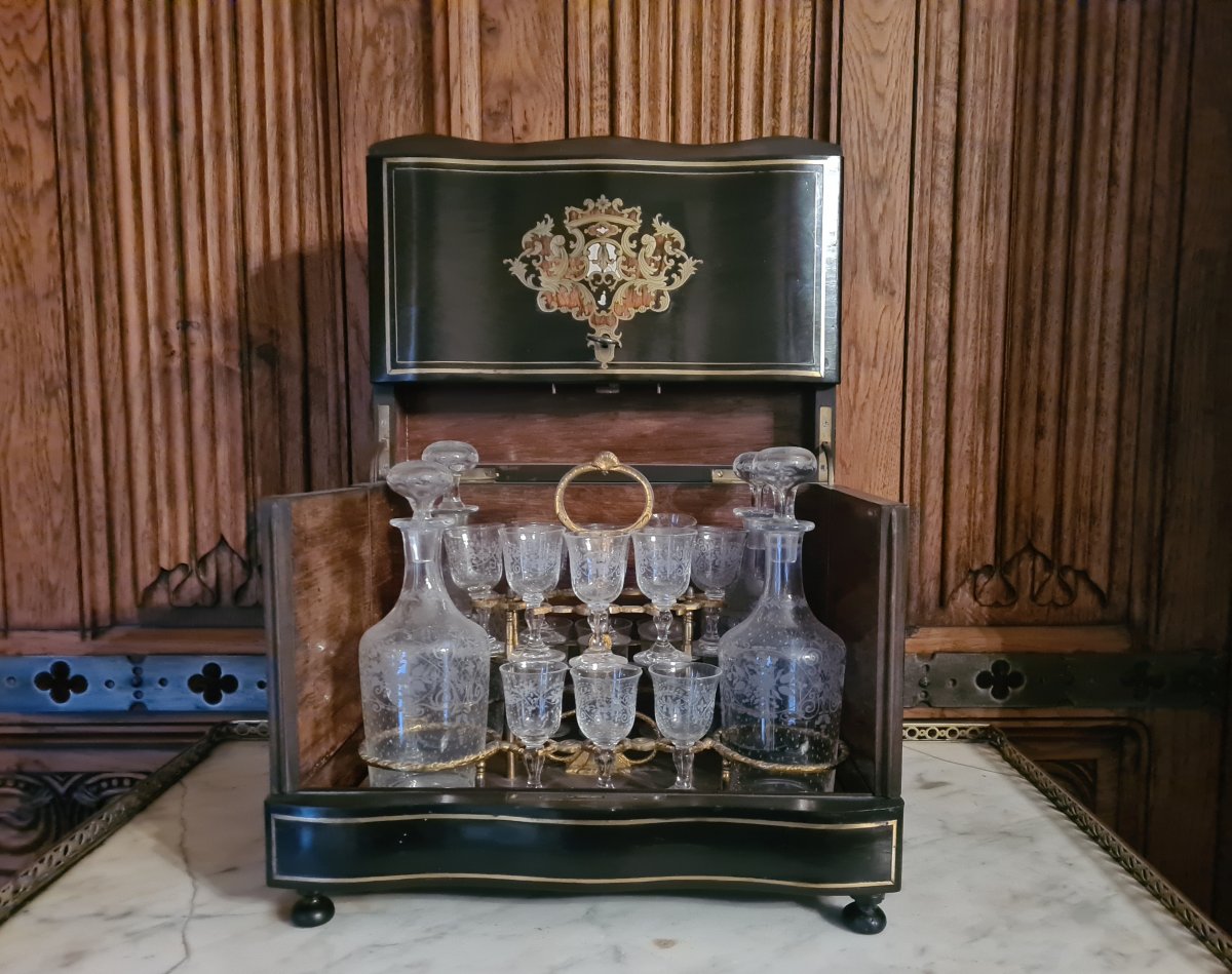 Napoleon III Liquor Cellar-photo-2