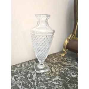 Cristallerie Saint Louis - Vase Balustre Sur Piédouche En Cristal Taillé , Haut 28cm