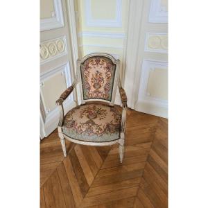 Paire De Fauteuils époque Louis XVI.