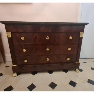 Belle Et Grande Commode époque Empire Vers 1812 En Acajou Flammé. 